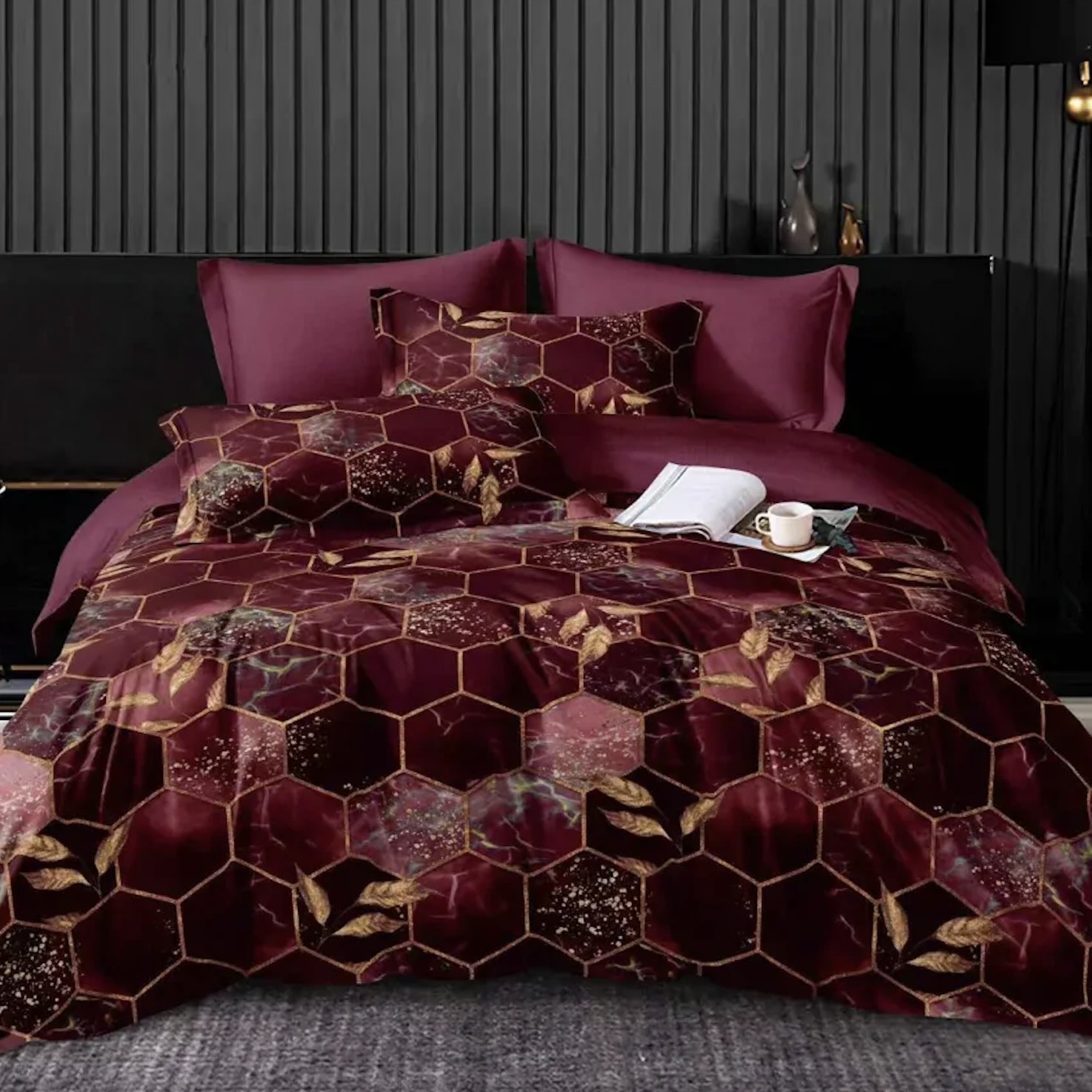 4 dílná sada povlečení na 2 postele Dark Wine Honeycombs